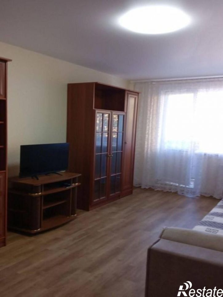 1-комн квартира Комарова улица, 5ка